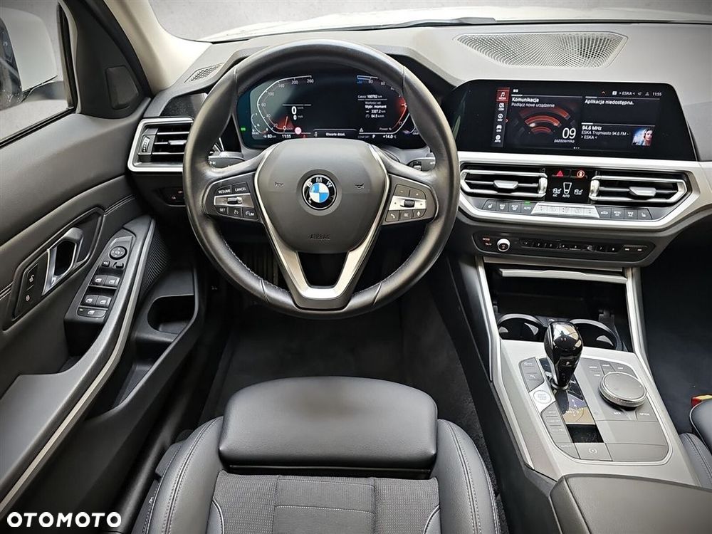 BMW Seria 3 320d xDrive - 7