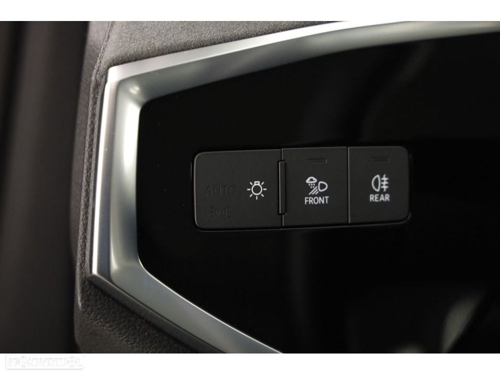 Audi Q3 Sportback 45 TFSIe S tronic - 11