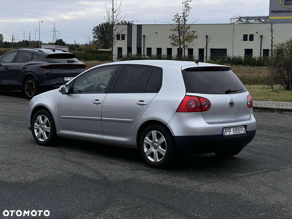 Volkswagen Golf IV 1.9 TDI Basis - 4