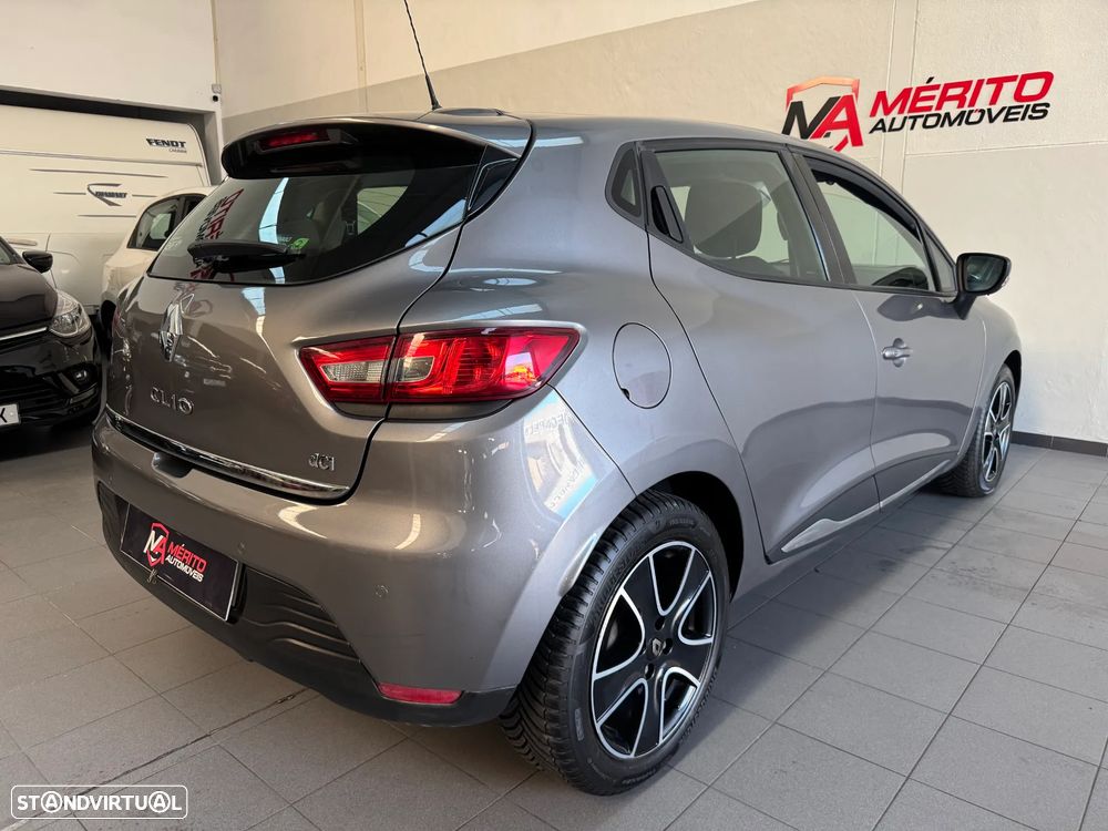 Renault Clio 1.5 dCi Luxe - 3