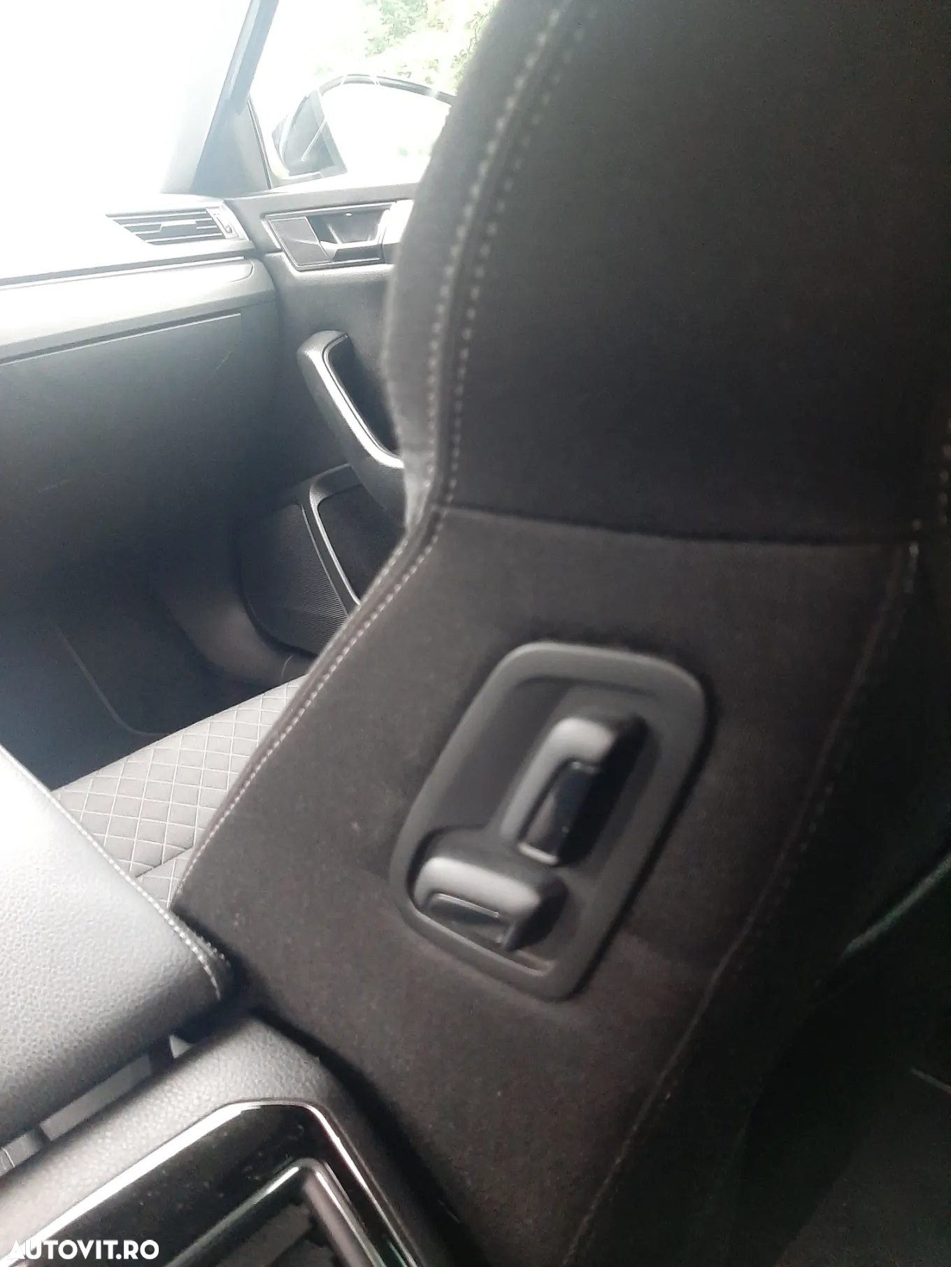 Skoda Superb 2.0 TDI DSG Style - 16