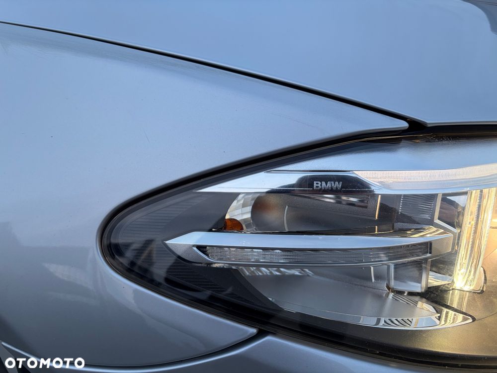 BMW Seria 5 520d xDrive - 18