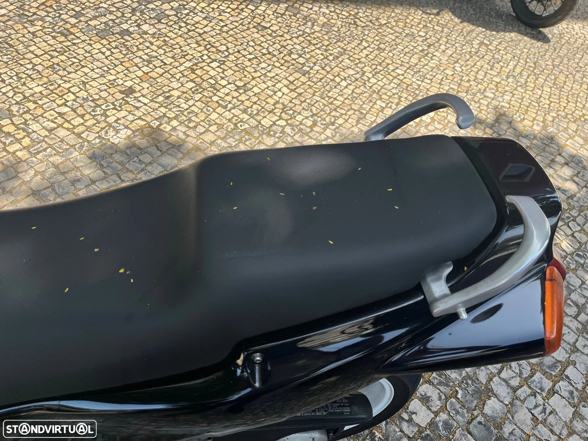 Honda VFR 750 F - 11