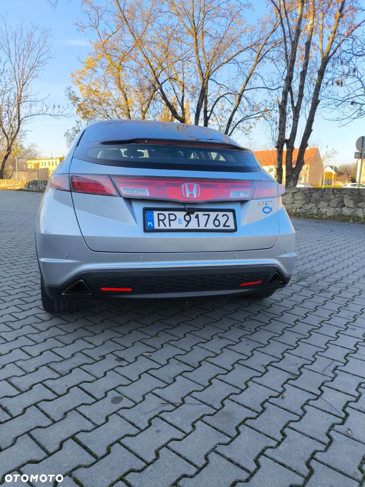 Honda Civic 1.8 Sport - 10