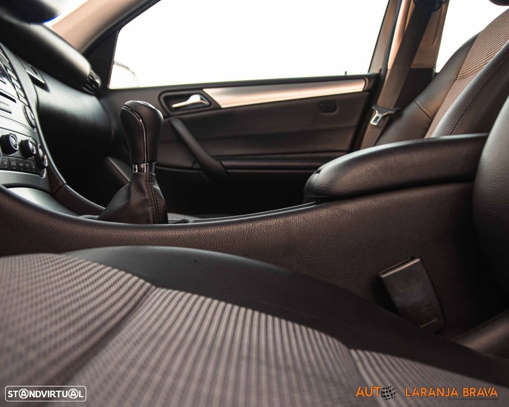 Mercedes-Benz C 220 - 6