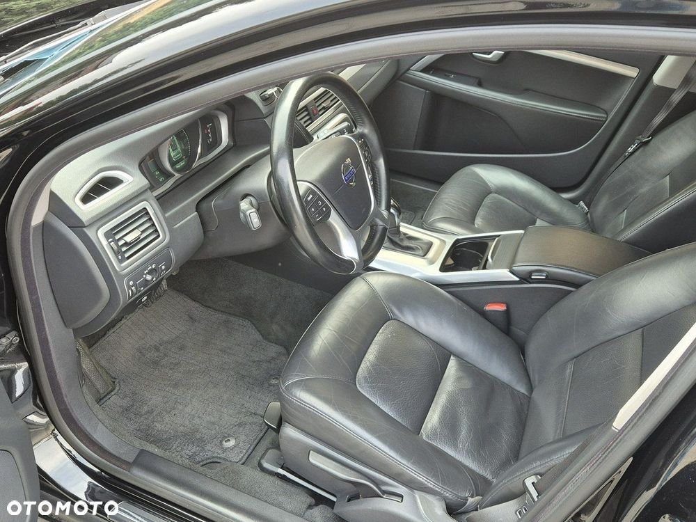 Volvo V70 - 11