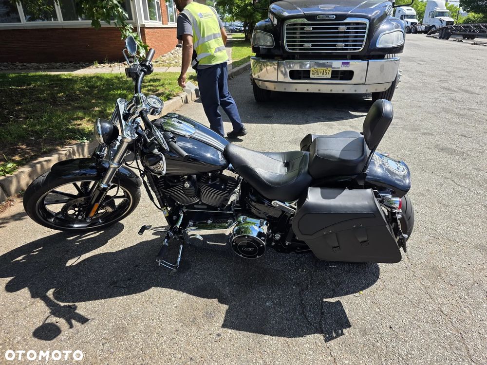 Harley-Davidson FXSB Breakout - 9