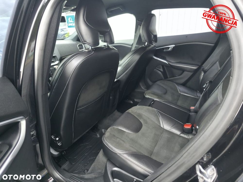 Volvo V40 D2 Drive-E R-Design Kinetic - 20