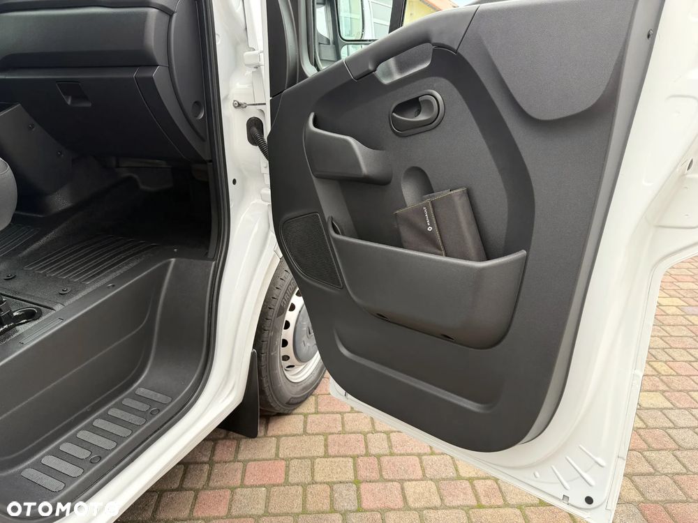 Renault Master L2H2 Winda - 30