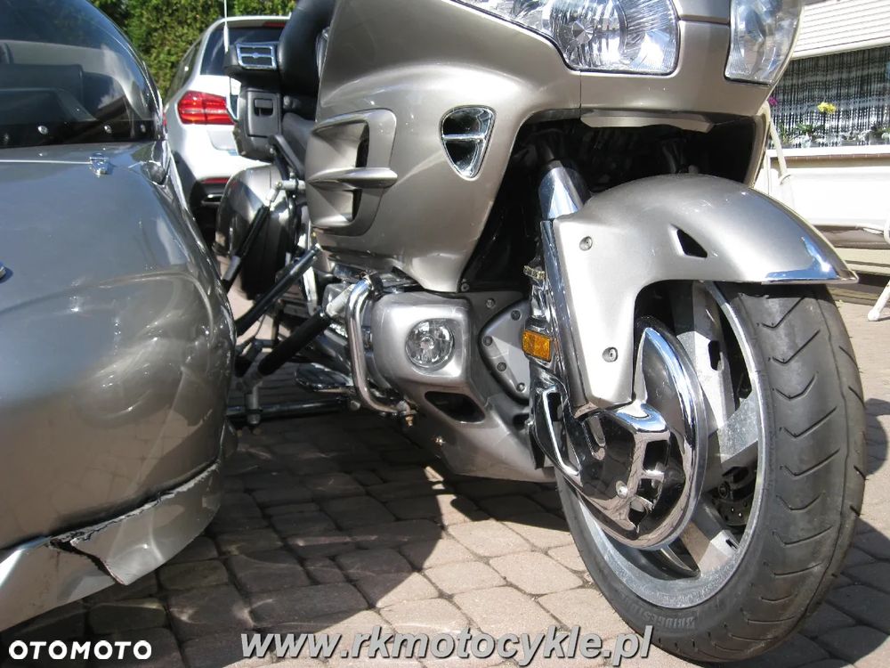 Honda GL - 11