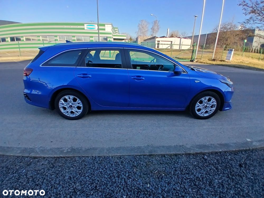 Kia Ceed 1.5 T-GDI M - 6