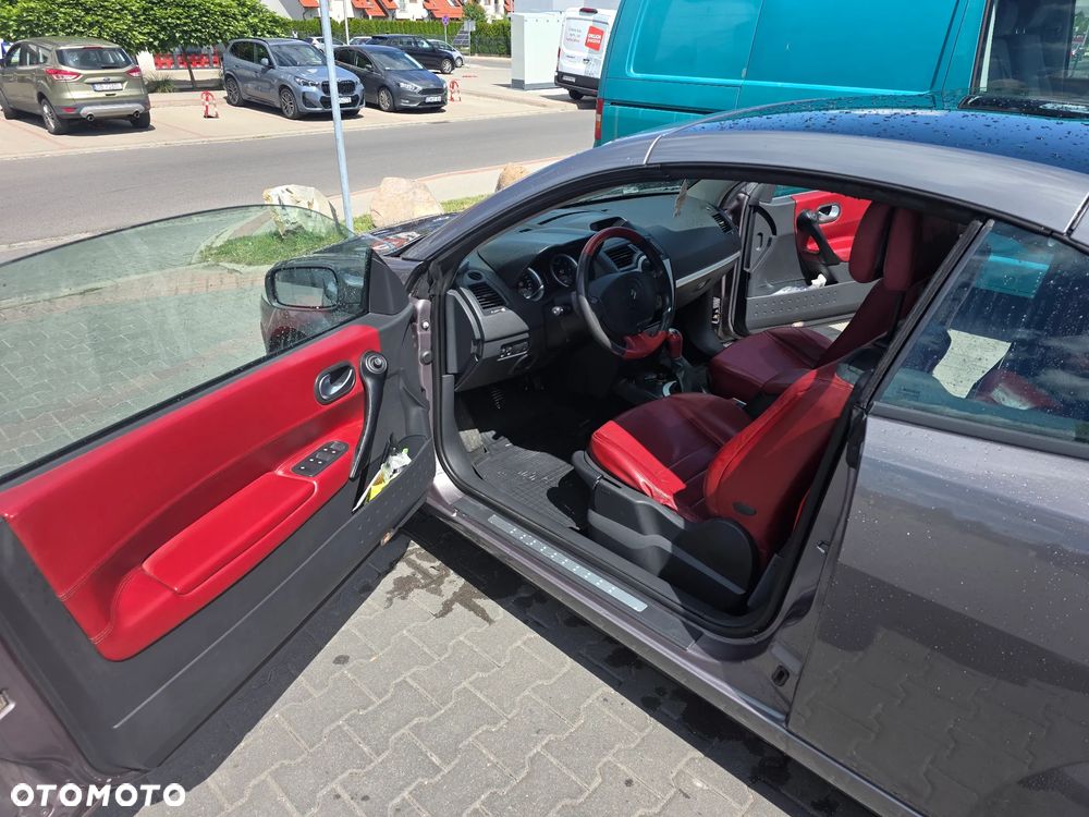Renault Megane - 24