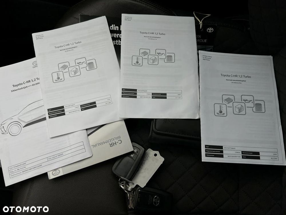 Toyota C-HR 1.2 T Prestige - 32