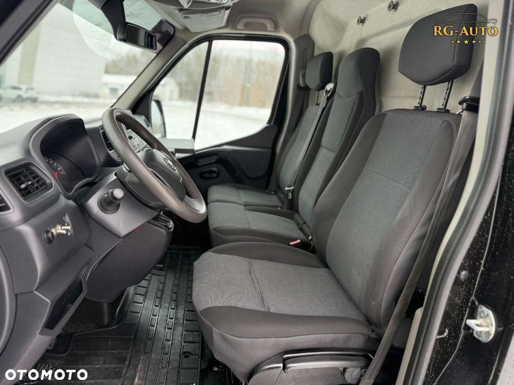 Nissan NV400 - 36