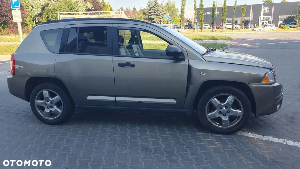 Jeep Compass 2.4I 4x4 Sport - 7