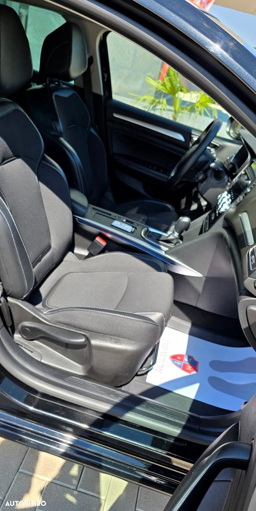 Renault Megane TCe 140 EDC GPF Techno - 22