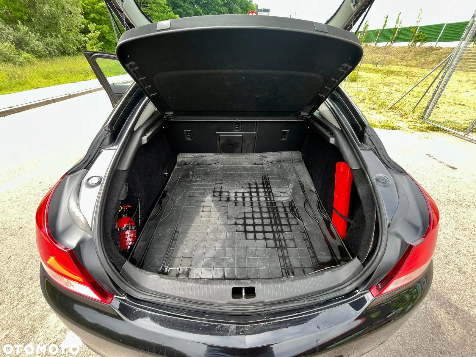 Opel Insignia - 10