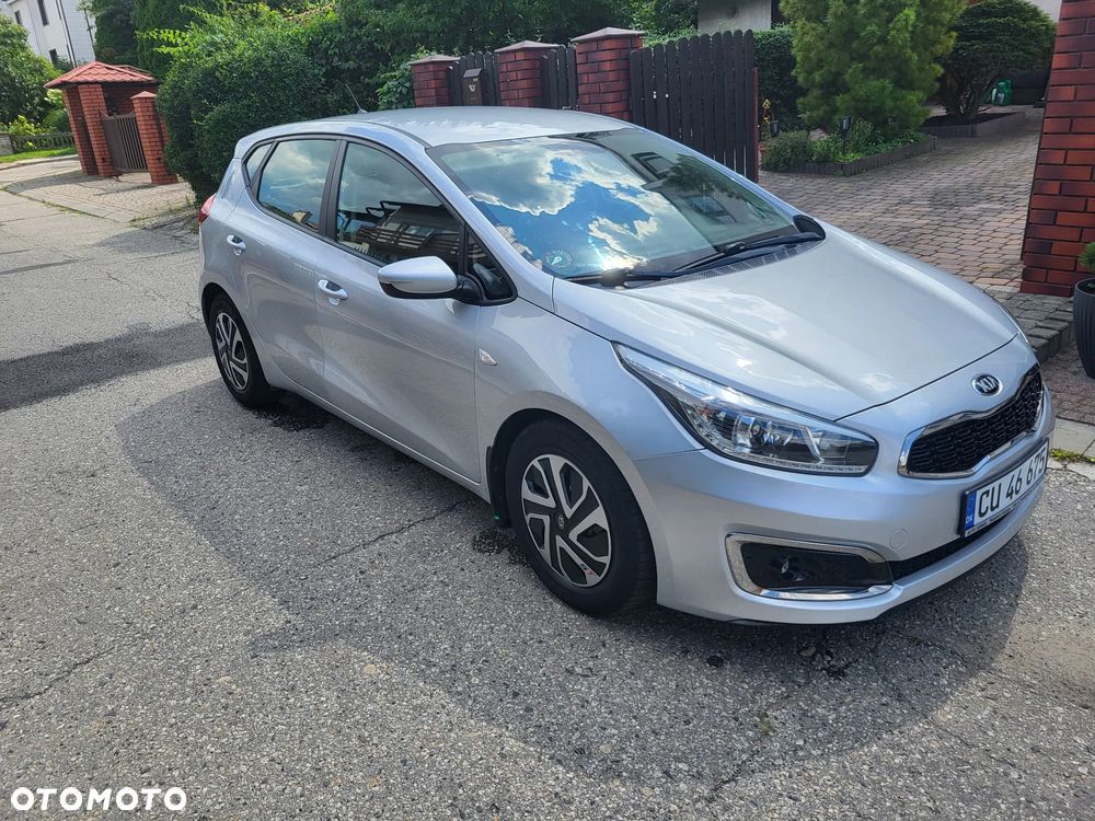 Kia Ceed 1.0 T-GDI 100 ISG Dream Team Edition - 13