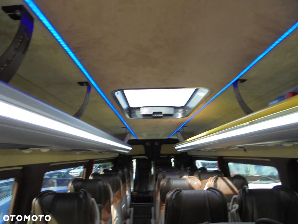Volkswagen CRAFTER - 24