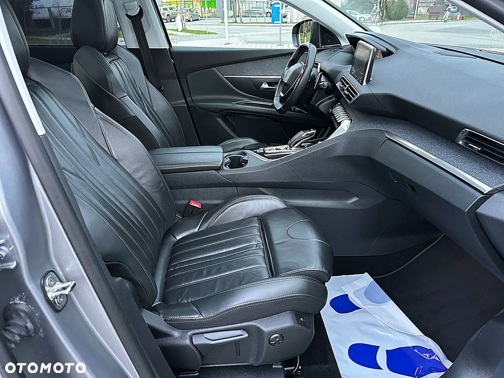 Peugeot 5008 1.5 BlueHDi GT Pack S&S EAT8 - 11