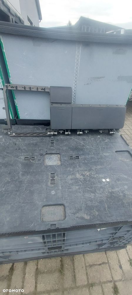 Schowki kieszenie boczka vw t5 t6 multivan - 1