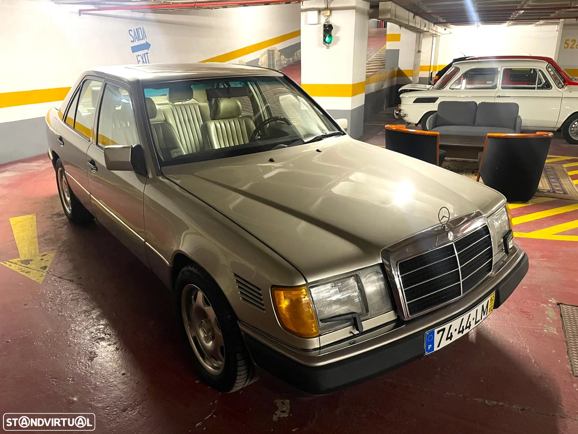 Mercedes-Benz 250 - 5