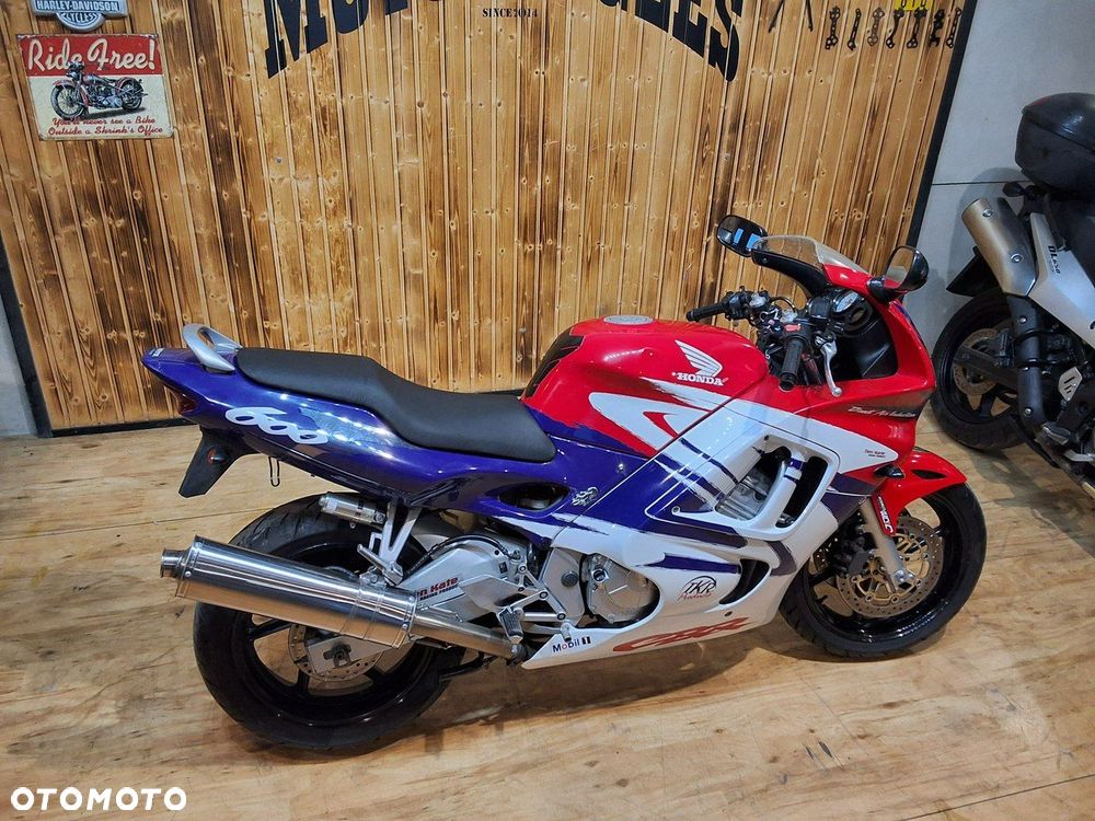 Honda CBR - 15