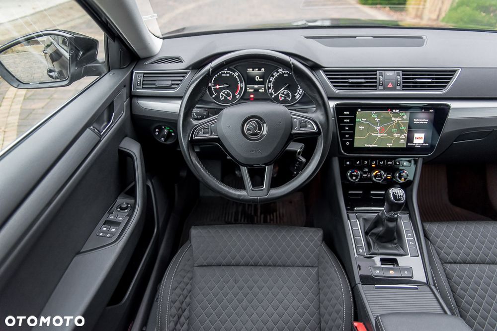 Skoda Superb 1.6 TDI Style - 29