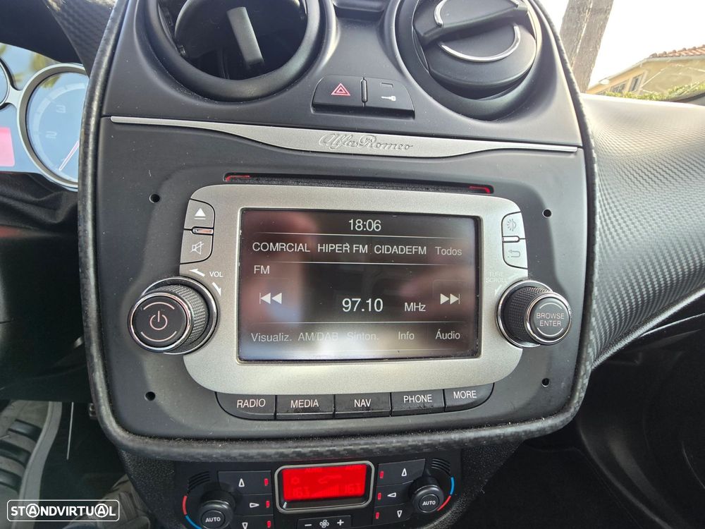 Alfa Romeo MiTo 1.3 JTDM Distinctive - 15