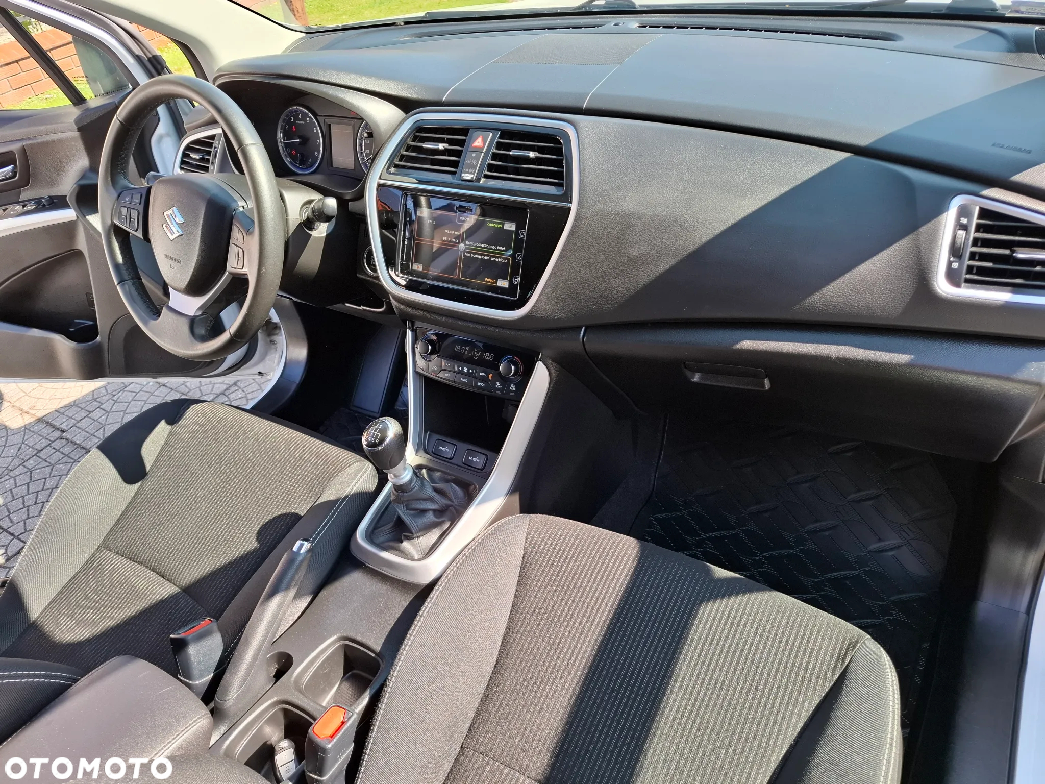 Suzuki SX4 S-Cross - 27