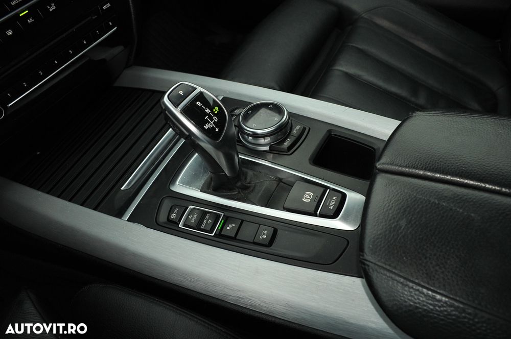 BMW X5 xDrive30d - 12