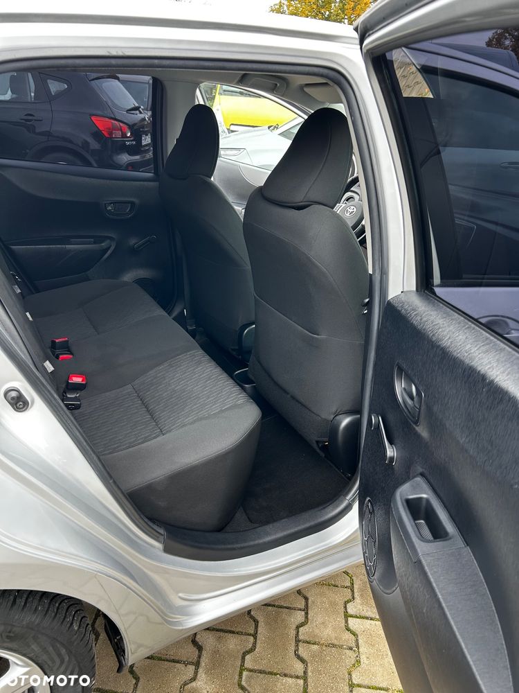 Toyota Yaris 1.33 Business Edition - 15