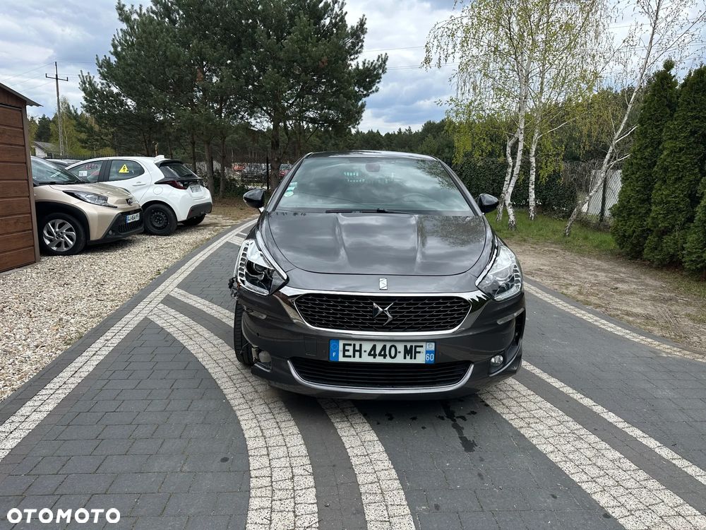 DS Automobiles DS 5 - 6