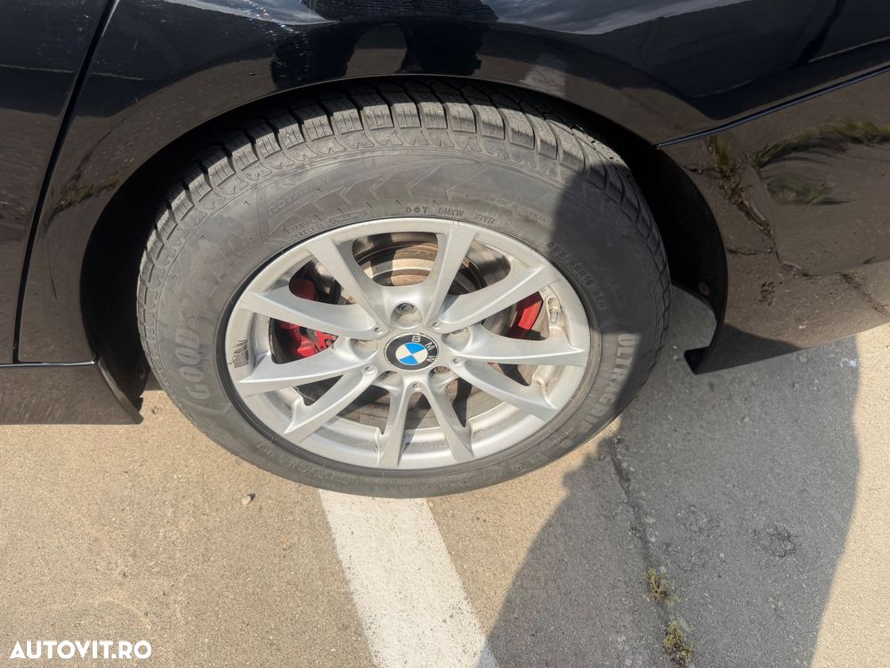 BMW Seria 3 320d Aut. - 8