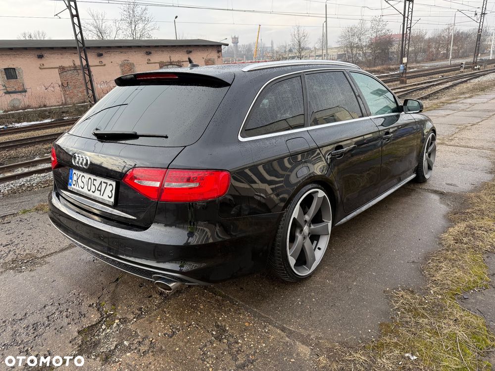 Audi A4 Avant - 2