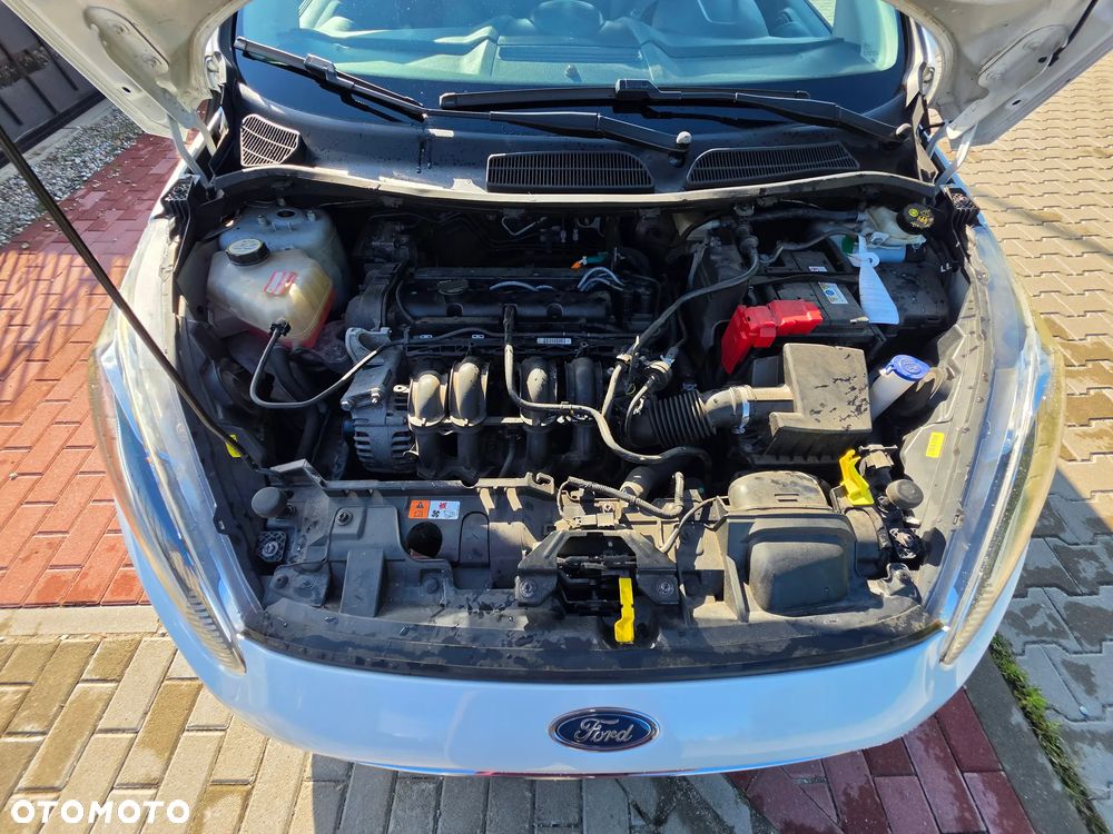 Ford Fiesta 1.25 Trend Edition - 17