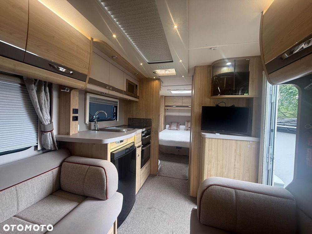 Elddis Crusader aurora - 7