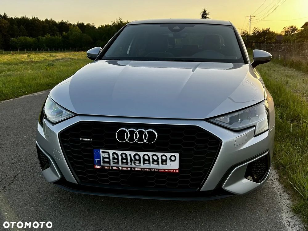 Audi A3 Limousine 40 TFSI quattro S tronic S line - 3