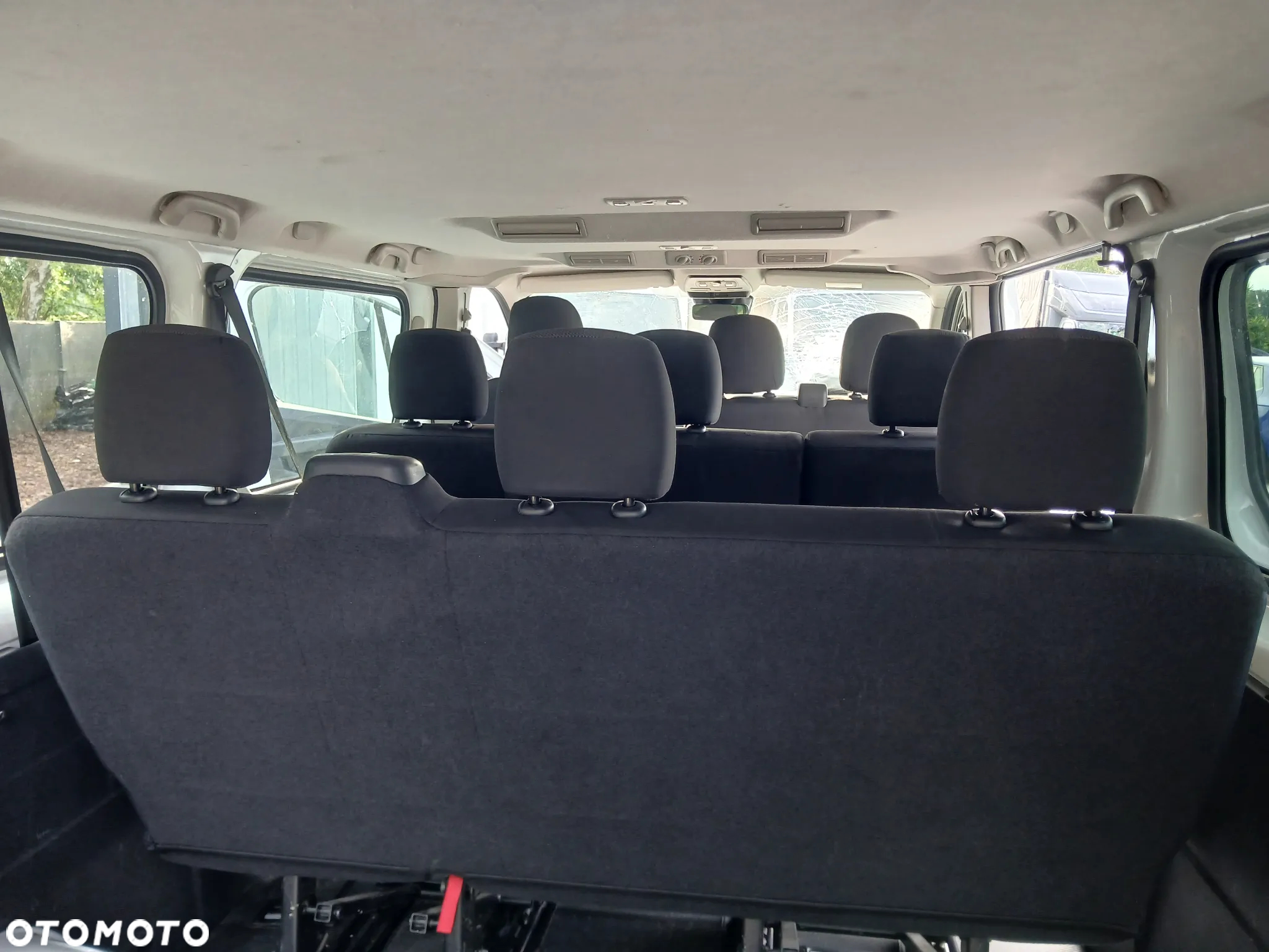 Renault Trafic SpaceClass 2.0 dCi - 25