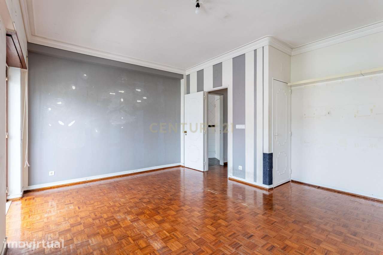 Apartamento T4 para Venda em Alvalade - Grande imagem: 3/30