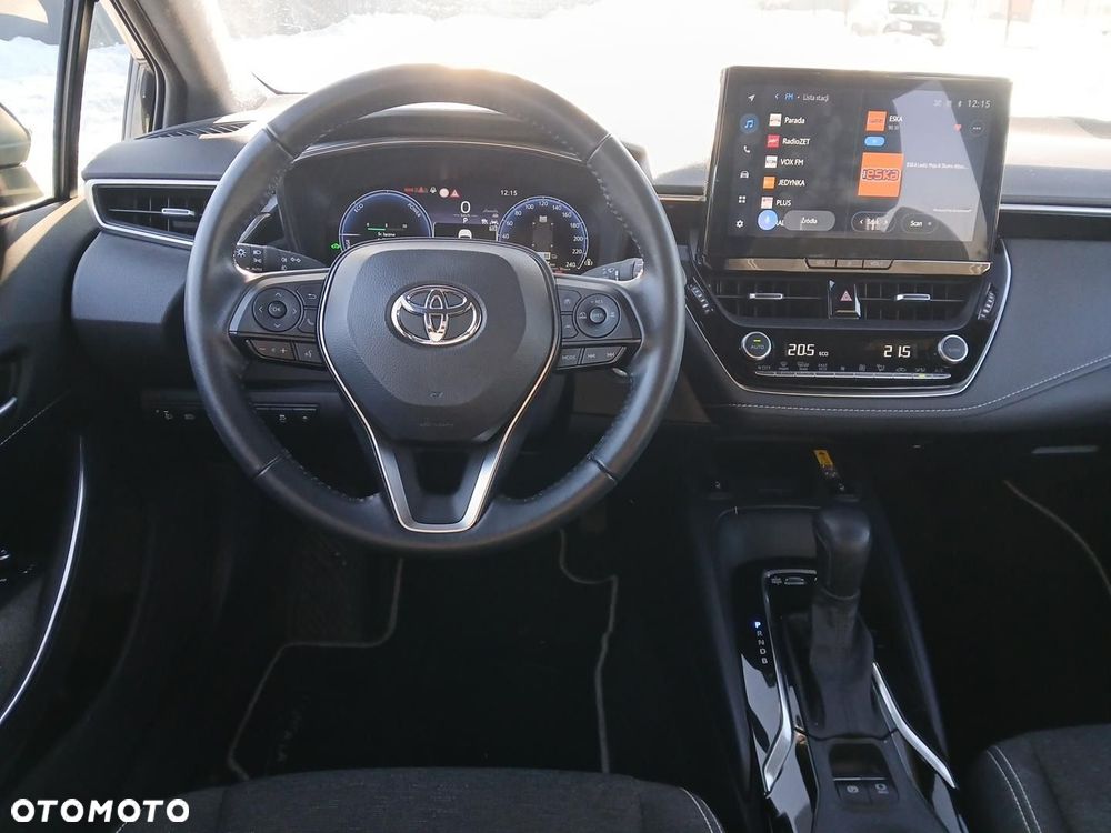 Toyota Corolla - 13