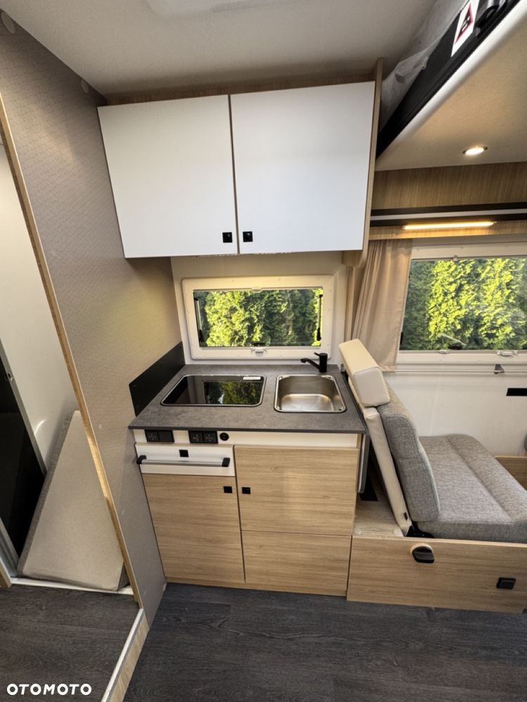 Ford Chausson 720 First Line - 21