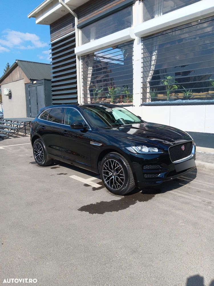 Jaguar F-Pace 20d RWD Pure - 1