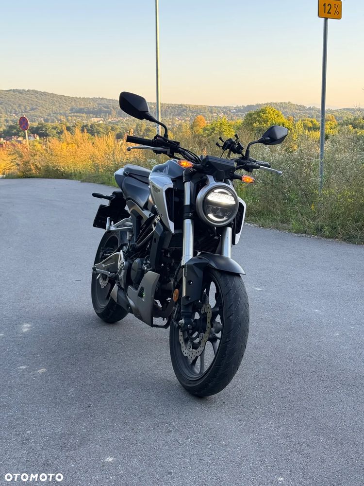 Honda CBR - 1