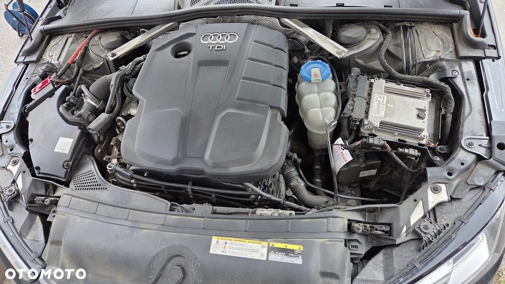 Audi A4 Avant 2.0 TDI S tronic - 31