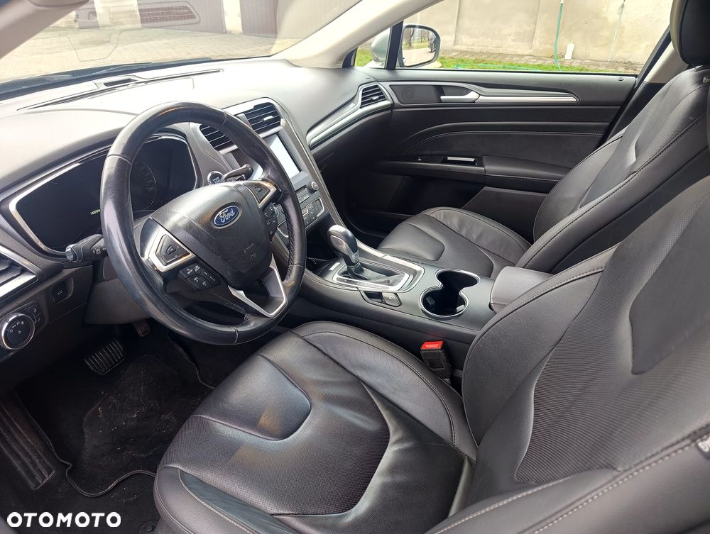 Ford Mondeo 2.0 TDCi Titanium PowerShift - 13