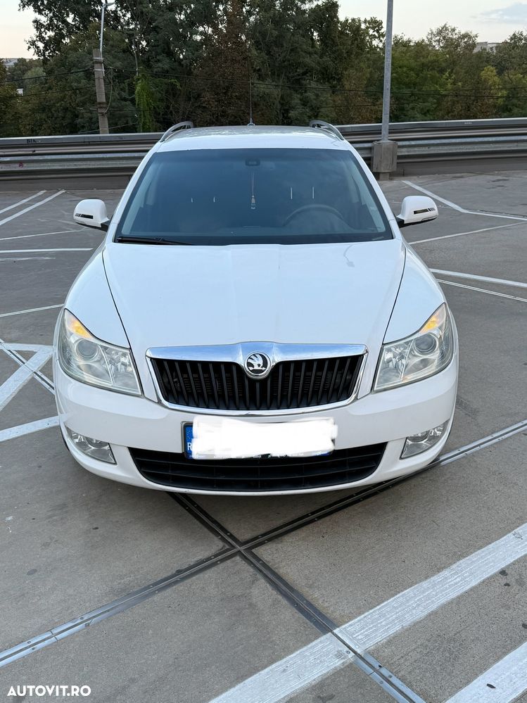 Skoda Octavia 2.0 TDI DPF Ambiente - 13