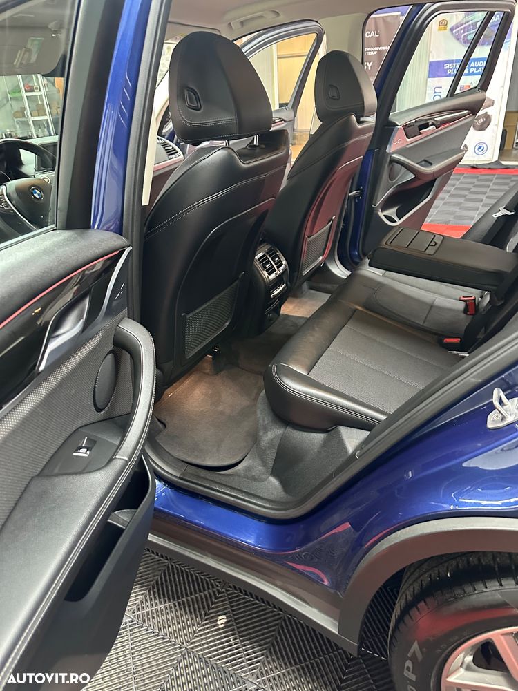 BMW X3 xDrive20d AT Luxury Line - 9
