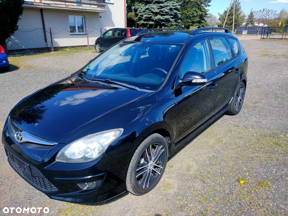 Hyundai i30 1.4 Base + World Cup - 9