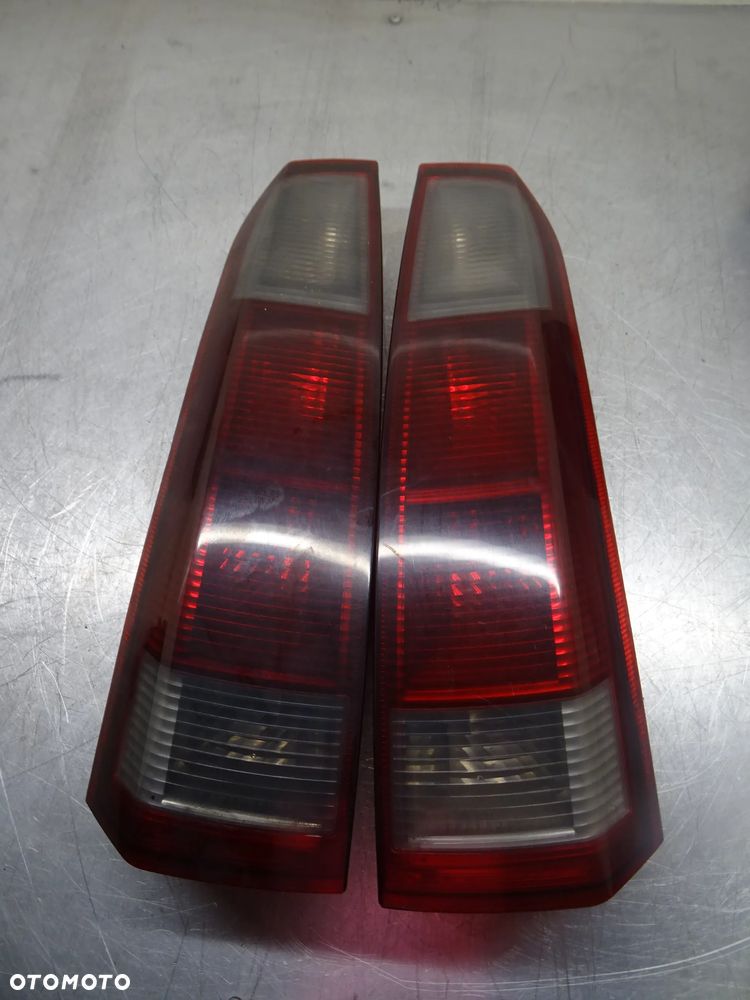 OPEL MERIVA A 03-05 1.7 CDTI LAMPA TYŁ LEWA PRAWA - 4